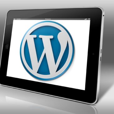 Créer son site internet Logo Wordpress sur écran