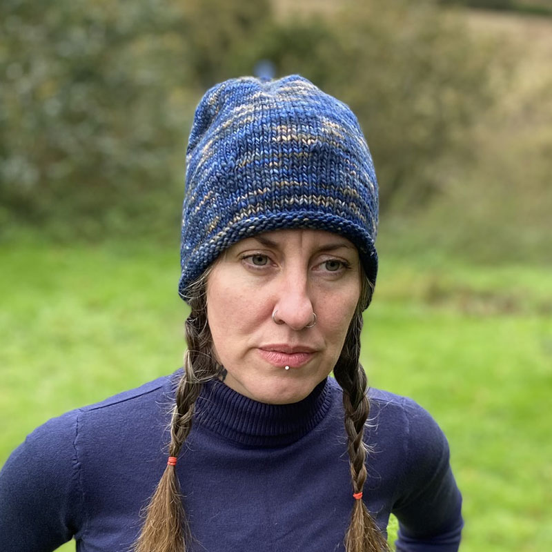 Bonnet en laine Manos de Uruguay avec tit sur Eliana