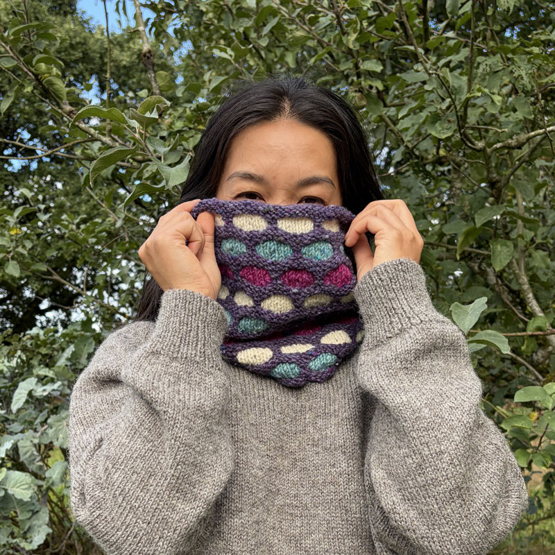 Snood FemmeMaya présenté sur Stéphanie